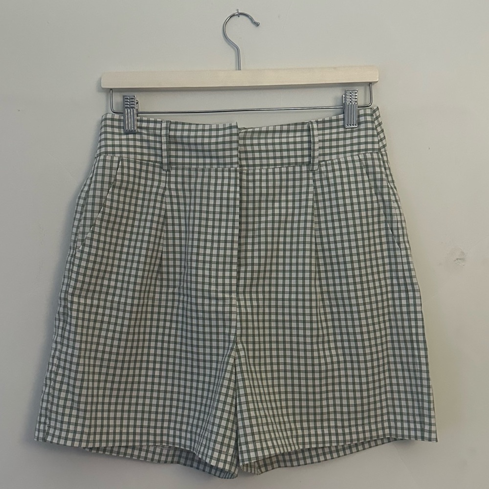 Green plaid high waist shorts